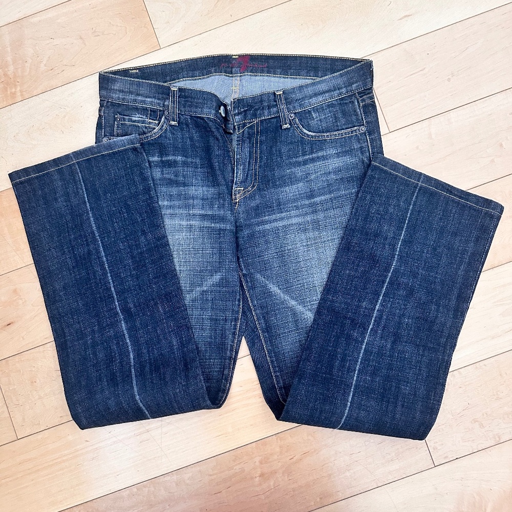 NEW 7 for All Mankind ladies black wash straight leg jeans